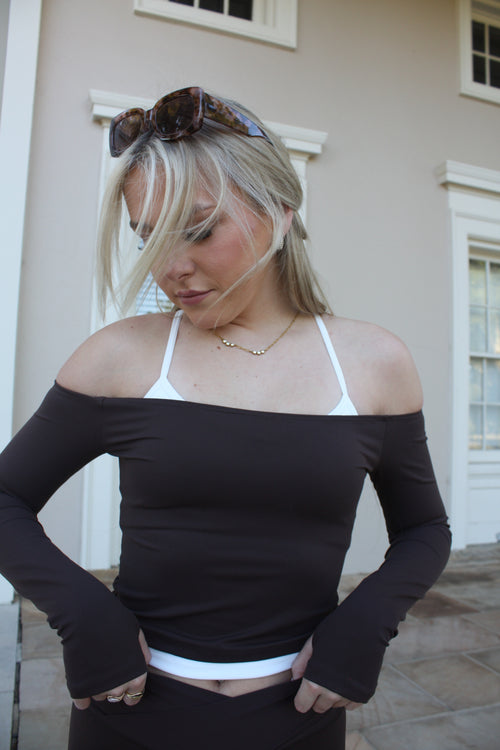 The Double Layer Essential Top